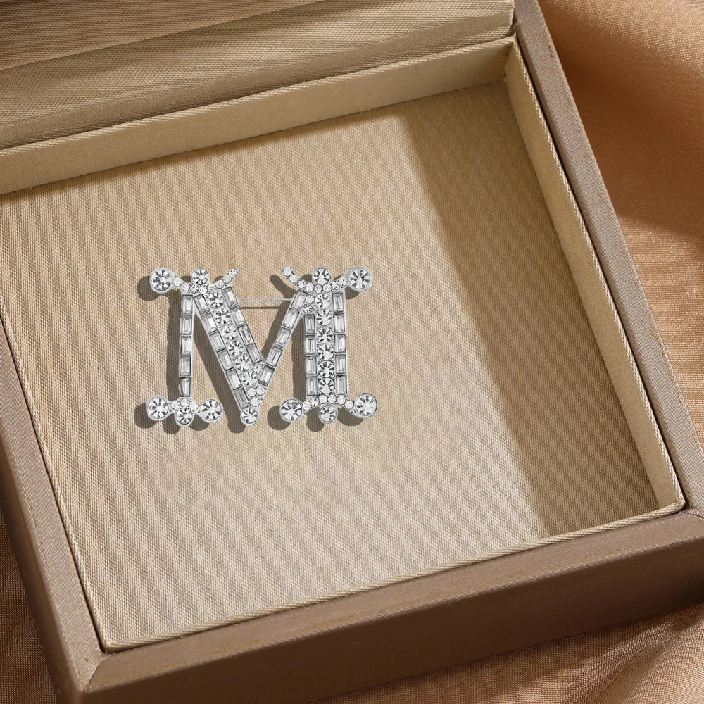 Letter M Brooch All-season Universal Alloy Corsage Pin for Men and Women High-end High-end Clothes Bag Scarf Accessories Brooch