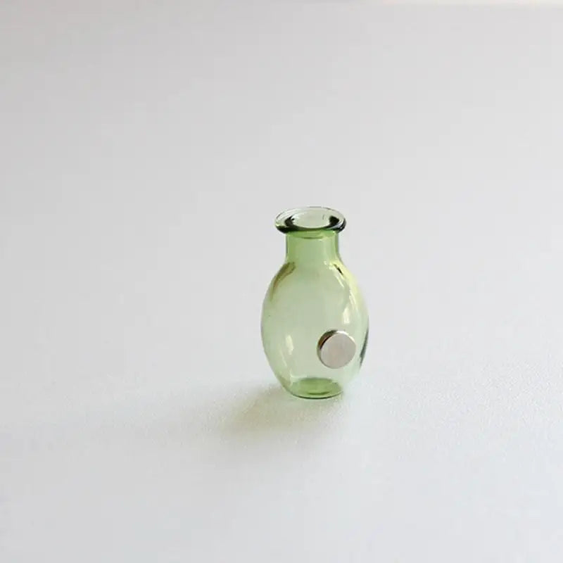 。Fridge Magnets Place Flower Arrangements Decoration Mini Glass Vase Fridge Magnet Creative 3D Vase Micro Landscape Ornament