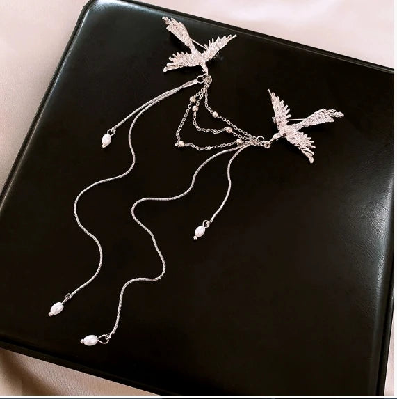 2025 New Arrival Light Luxury Exquisite Crystal Meteor Long Tassel Brooch For Women Fashion Sweet Geometry Jewelry Party Gifts