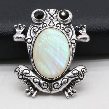 Funny Frog Brooches Natural Stone Crystal Agates Charms Mother of Pearl Shell Insect Pin Pendant for Jewelry Making DIY Necklace