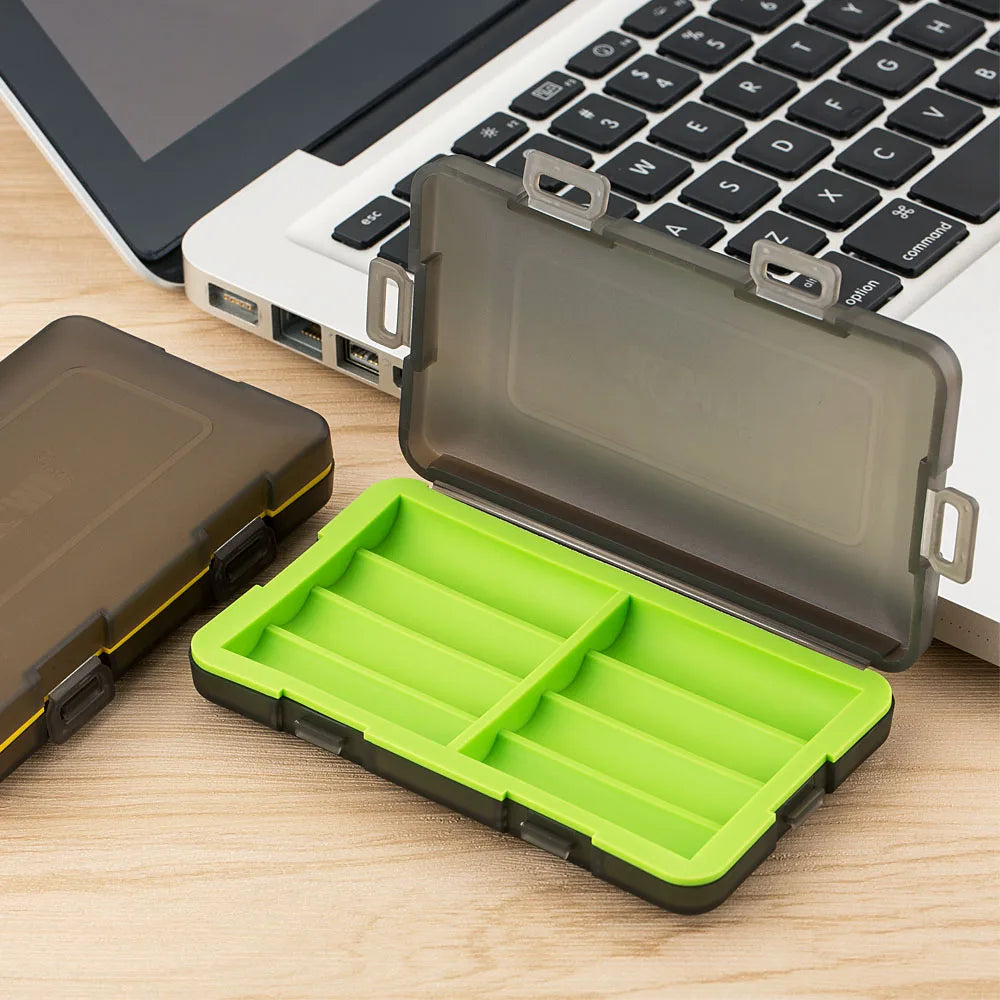 AA Battery Storage Case Holder Organizer Compact PC Battery Box for 8pcs AA or 14500 Batteries Water-Resistant and Easy to Carry