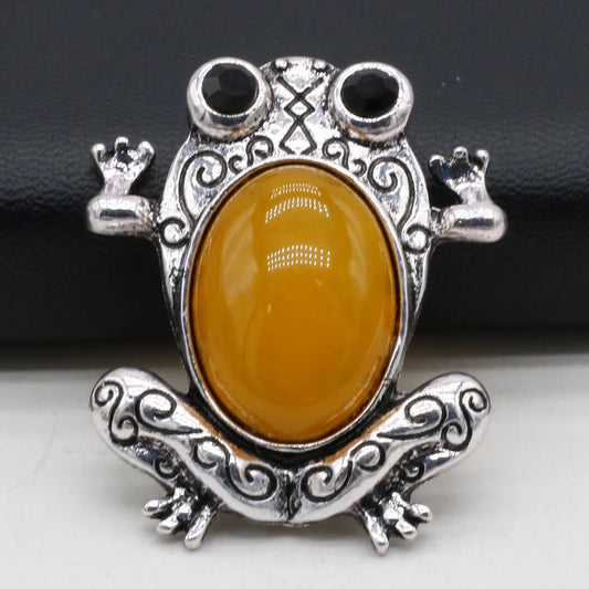 Funny Frog Brooches Natural Stone Crystal Agates Charms Mother of Pearl Shell Insect Pin Pendant for Jewelry Making DIY Necklace