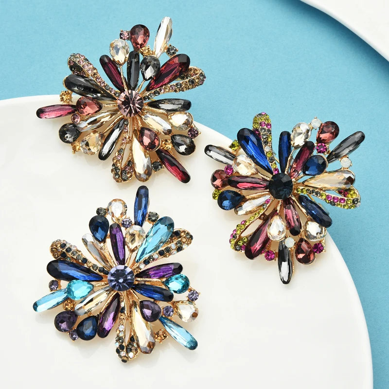 Wuli&baby New Crystal Palace Flower Brooches Women Unisex 3-color Snowflake Office Party Brooch Pins Gifts
