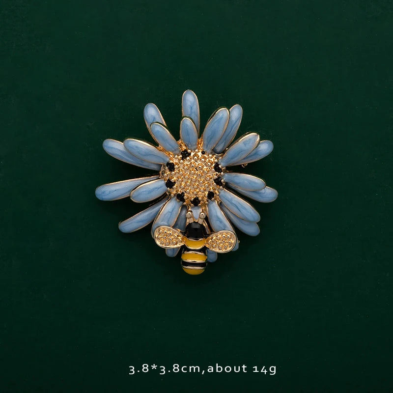 Fashion Animal Plant Lapel Pins Fruits Food Mix Brooches Badges Backpack Cute Pins Party Gifts For Friends Jewelry