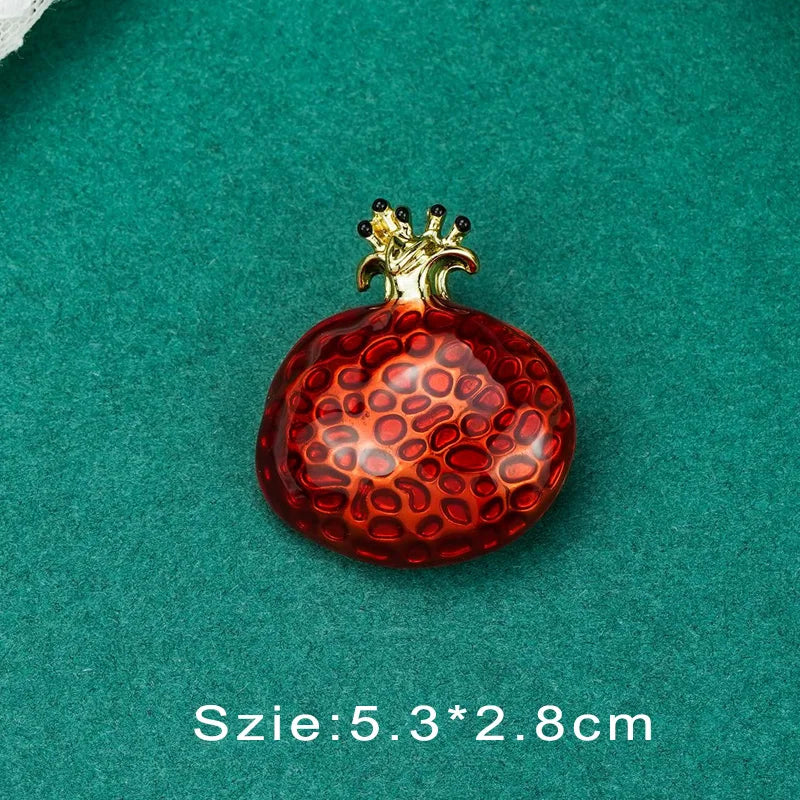 Vintage Palace Plant Flower Baroque Brooch Red Enamel Pearl Brooch Pin Woman Girl Party Accessories