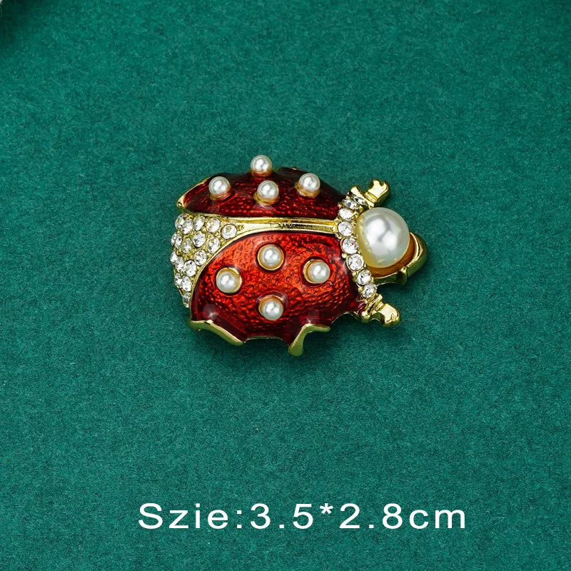 Vintage Palace Plant Flower Baroque Brooch Red Enamel Pearl Brooch Pin Woman Girl Party Accessories