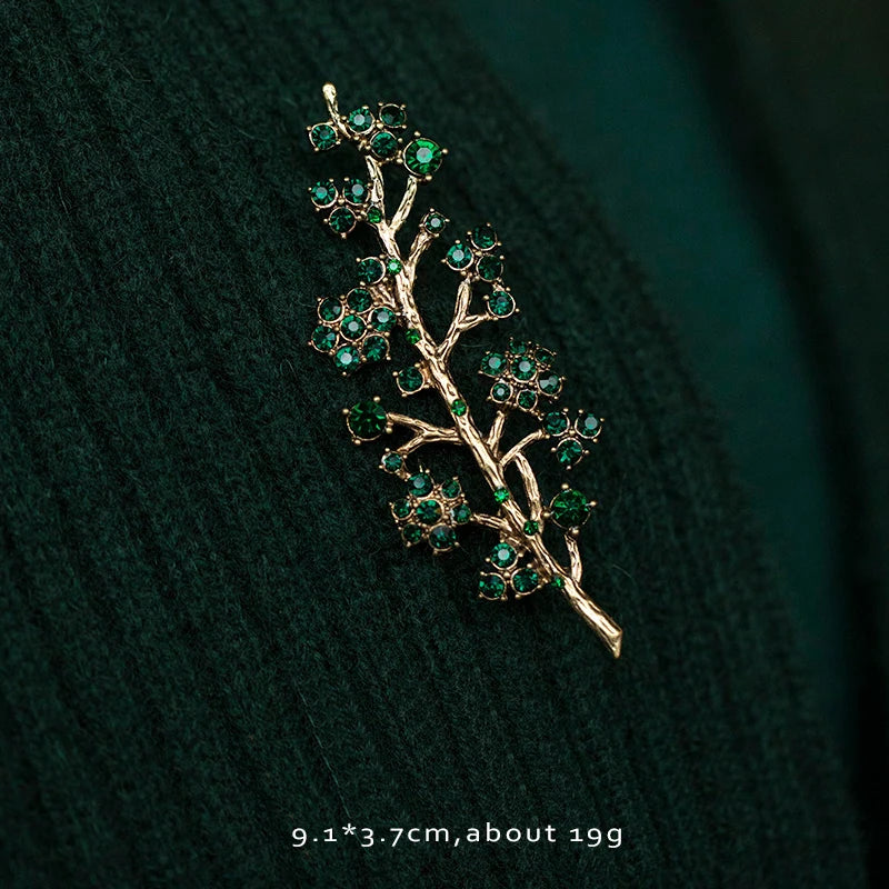 Fashion Animal Plant Lapel Pins Fruits Food Mix Brooches Badges Backpack Cute Pins Party Gifts For Friends Jewelry