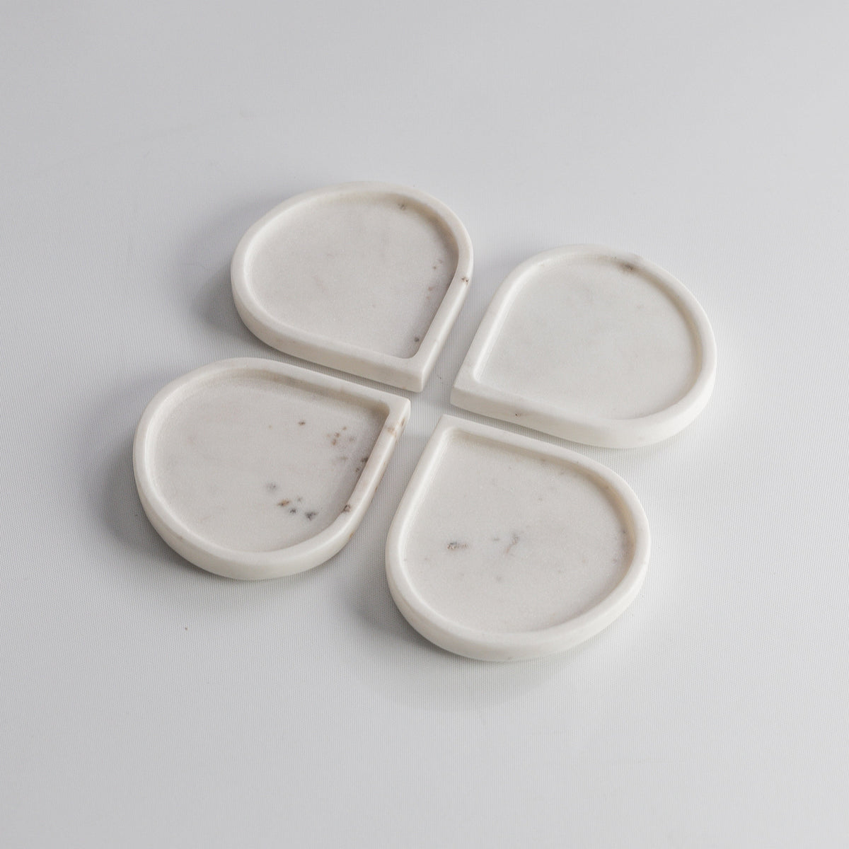 White Marble Raindrop Coaster Set