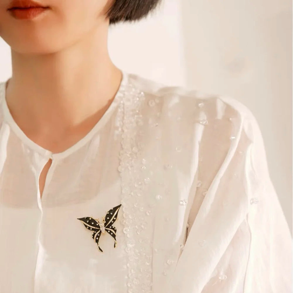 Vintage Rhinestone Black Butterfly Brooches Inlaid Cubic Zirconia Insect Metal Enamel Pins for Women Clothing Accessories