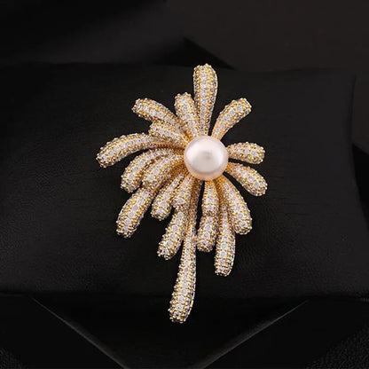 Luxury Firework Shape Full Rhinestone Brooch For Women Shiny Cubic Zirconia Starburst Pin Elegant Suit Coat Dress Accessory Gift