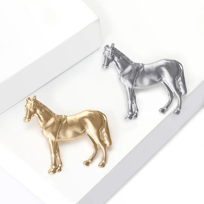 Beaut&Berry Fashion Glossy Horse Brooches for Women Unisex Animal Pins Casual Party Accessories Luxury Gifts New Event Friends
