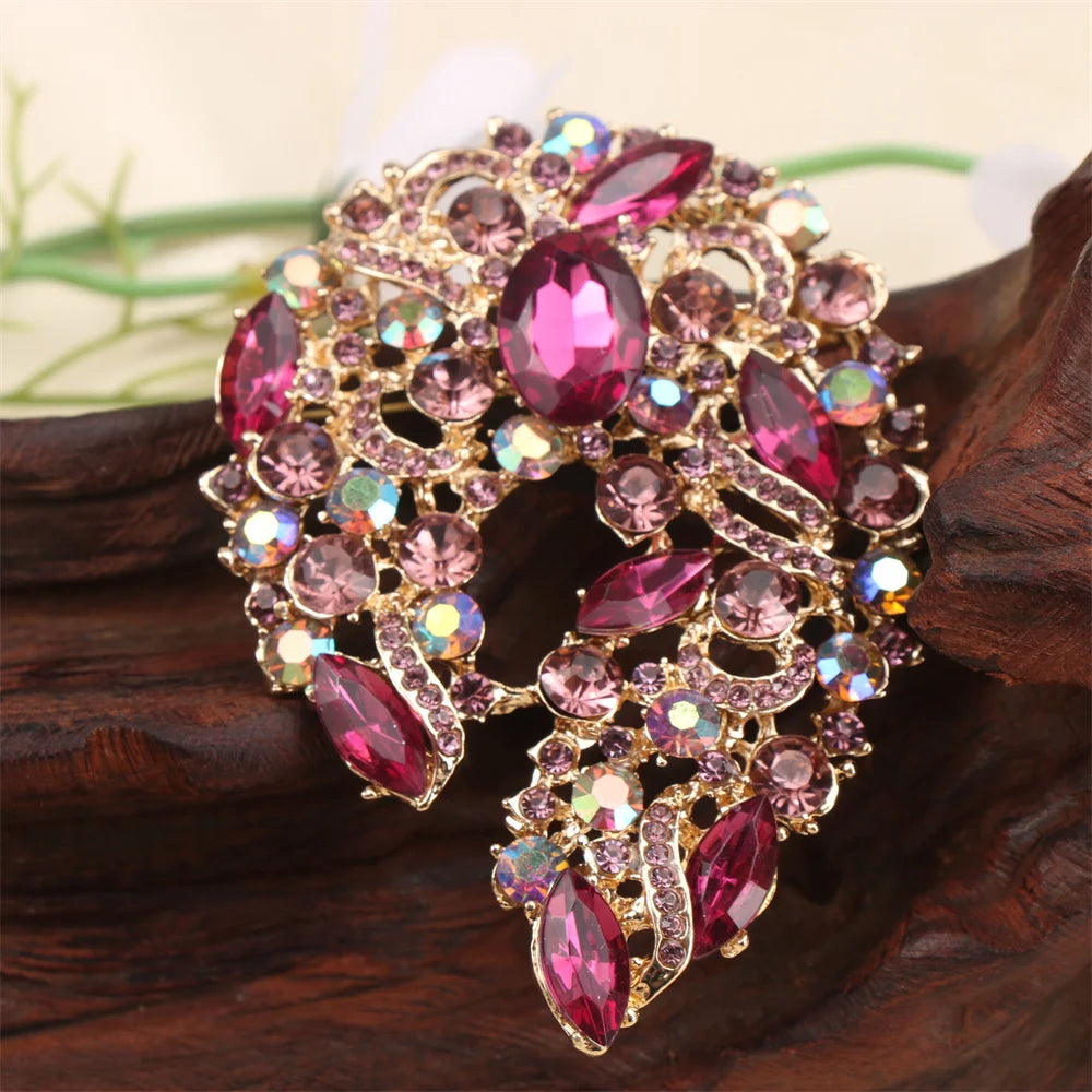 Baroque Luxury Beautiful Openwork Floral Design Brooch for Men and Women, Jewelry Accessories, Wedding Holiday Party Gift