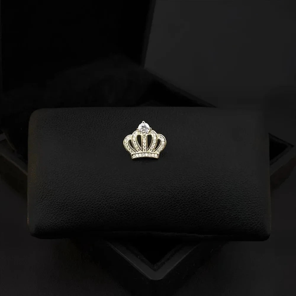 Exquisite Cute Hollowed-out Crown Crystal Zircon Brooches for Men Women Suit Jacket Pin Simple Personality Jewelry Accessories