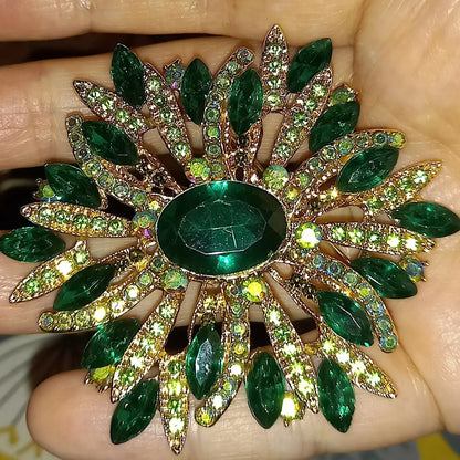 SKEDS Full Crystal Shining Boutique Flower Brooch Badges For Women Exaggerated Exquisite Decoration Pin Accessories