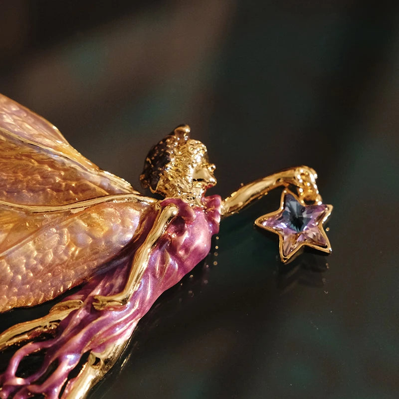 Baroque Luxury Beautiful Star Butterfly Genie Angel Design Men Women Brooch Pin，Jewelry Accessories, Wedding HolidayParty Favors