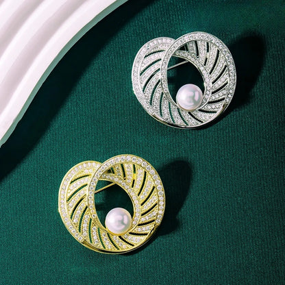 Vintage Round Rhinestone Pearl Geometric Brooch for Women Lapel Pin Versatile Party Accessories