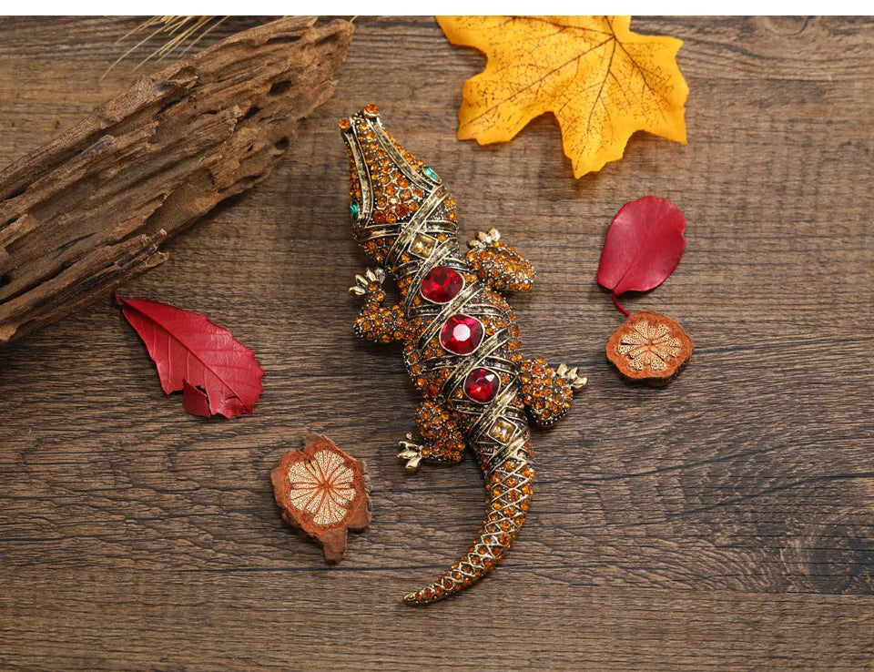 Classic Brown Crocodile Animal Men Pendant Brooch Pin Rhinestone Crystal Gifts