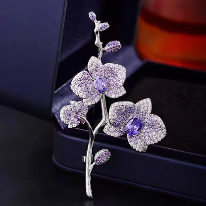 New Temperament Purple Butterfly Flower Brooches Exquisite Fashion Full Rhinestone Pins Chest Flowers Wedding Party Jewelry Gift
