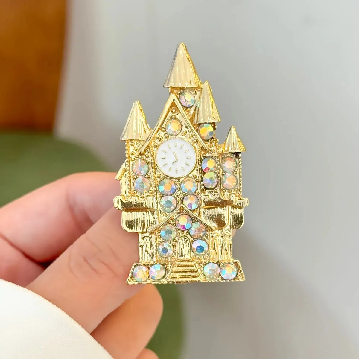 New Design Magic Castle Rhinestone Brooch Crystal Lapel Pin For Women Men Fashion Jewelry Accessories Gift