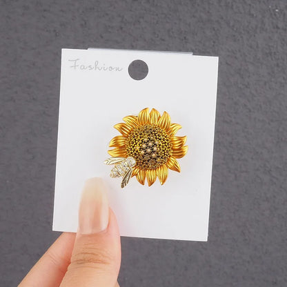 Vintage Style Brooch with Sunflower and Bee Design, Perfect Accessory for Any Outfits