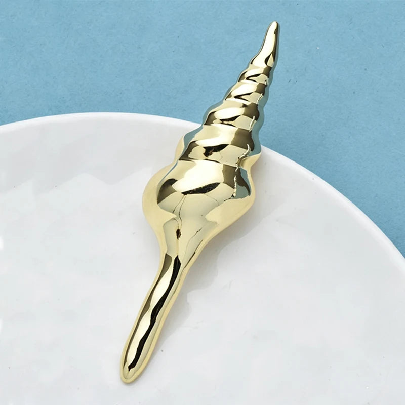 Wuli&baby Stainless Steel Conch Brooches For Women Unisex 2-color Summer Seashell Animal Casual Party Brooch Pin Gifts