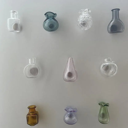 Mini Vase Magnets for Fridge Cute Tiny Magnetic Glass Vases Refrigerator Small Plant Pot for Locker Office Kitchen Decoration