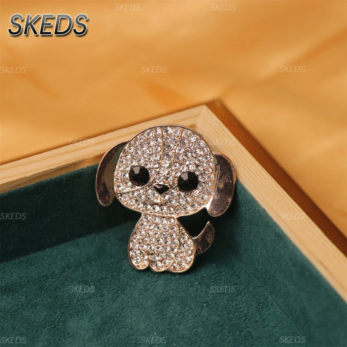 SKEDS Cute Dog Rhinestone Brooch for Women Multicolor Crystal Poodle Yorkshire Schnauzer Puppy Pin Animal Pet Jewelry Gift