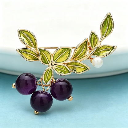 Wuli&baby Lovely Blueberry Brooches Pins For Women Unisex Enamel Fruits Flower Party Casual Brooch Pin Fashion Jewelry Gifts