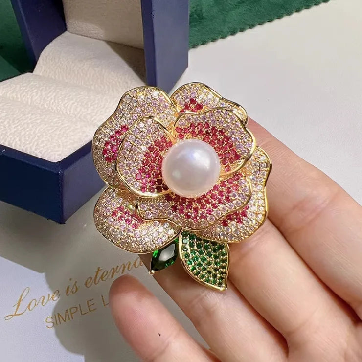 Rhinestone Camellia Flower Brooch Pearl Lapel Pin For Women Banquet Party Suit Coat Backpack Fashion Jewelry Accessories