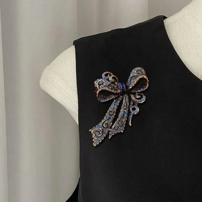 Baroque Luxury Rhinestone Bow Design Brooch，Unisex, Couple's Accessories, Party Favors，Suit Coat Skirt Decoration，Enhance Charm