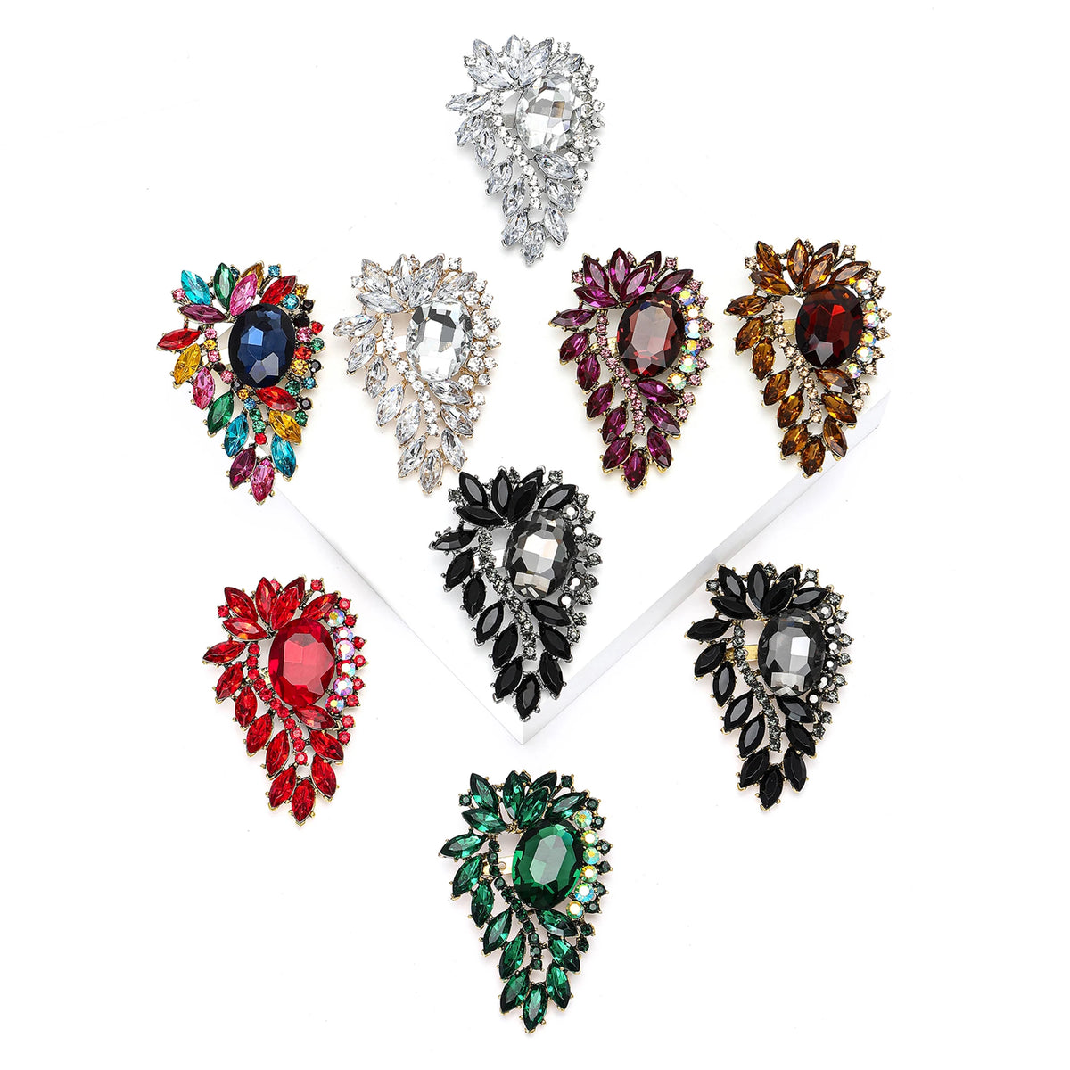 Beaut&Berry Vintage Crystal Glass Brooches for Women Unisex Court Pins Friends Party Gifts Banquet Jewellery Accessories