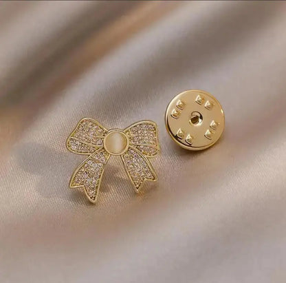 Cute Mini Brooch Pins Colorful Crystal Fruit Bowknot Flower Neckline Lapel Pin for Women Girls Buckle Jewelry Gifts