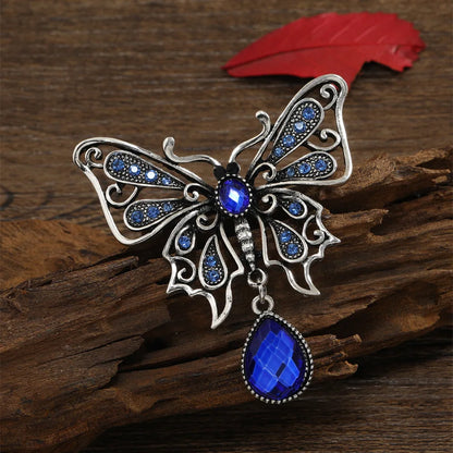 Women  Classic Vintage Luxury Crystal Butterfly Brooches Pins Exquistie Fashion Shiny Rhinestone Insect Series Accessories