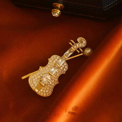 Korean Crystal Violin Pearl Brooch Jewelry Luxury Music Equipment Classic Metal Lapel Pins Gifts for Women Men Accessories