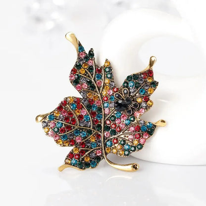 Trendy Red Maple Leaf Metal Brooches For Women Men Crystal Plant Brooch Party Birthday Winter Jewelry