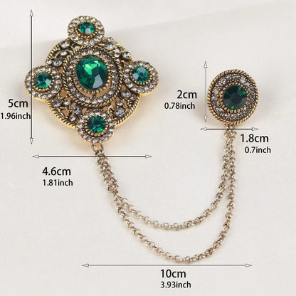 Studded Pearl Shaped Square Brooch Women Palace Style Retro Design Sense Suit Pin Niche Fashion Accessories for Lady Gift