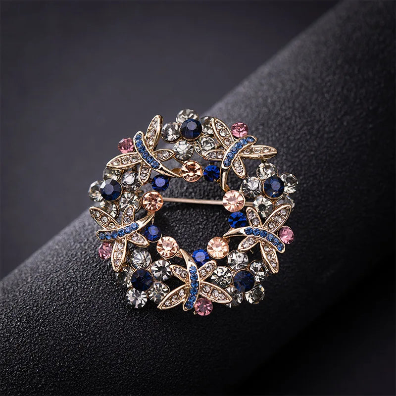 SKEDS High-end Women  Exquisite Crystal Flower Badges Pin Fashion Creative Luxury Rhinestone Shining Brooch Corsages