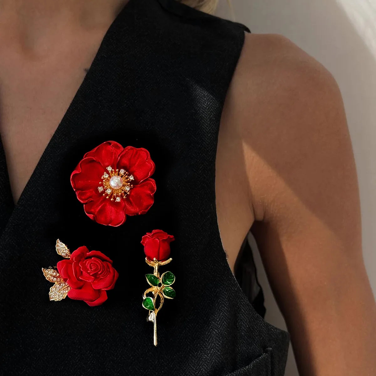 3PCS Red Rose Brooches For Women Elegant Flower Enamel Lapel Pin Fashion Design Valentine'S Day Gift