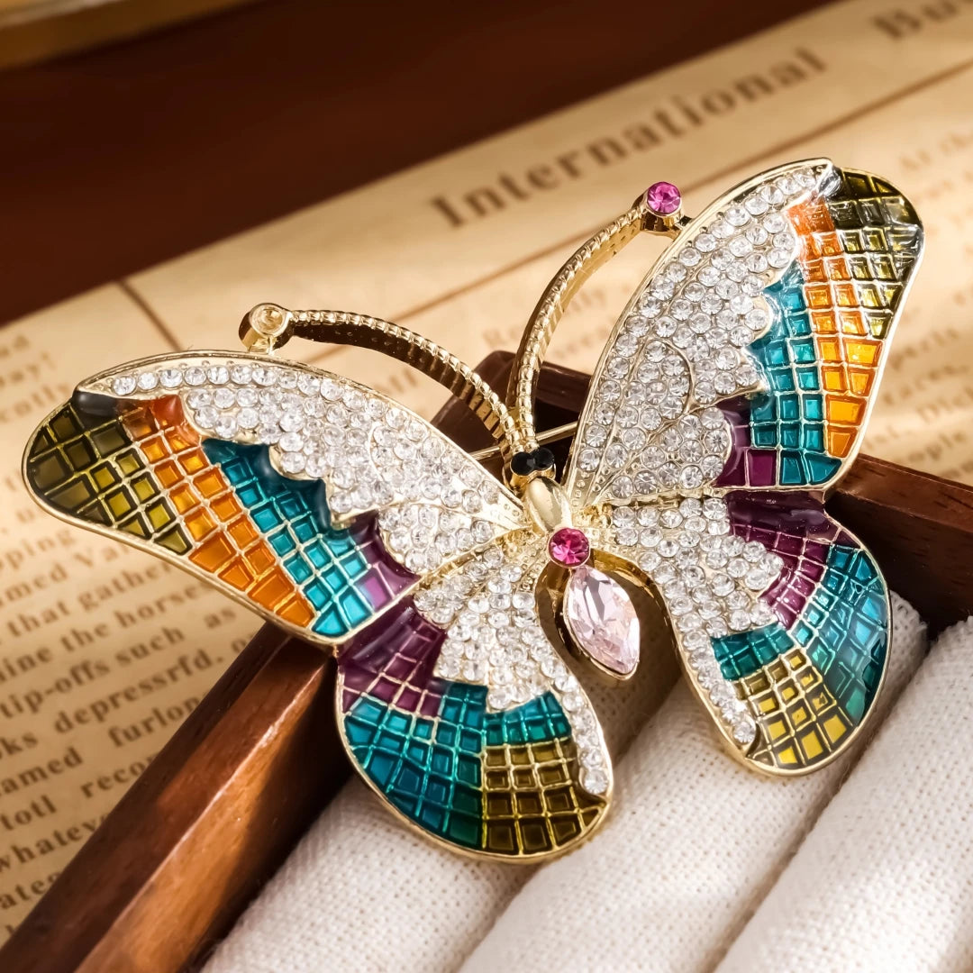 UILZ Colorful Butterfly Designer Zircon Brooch Women Shiny Crystal Lapel Pin Luxurious Clothing Jewelry Accessories