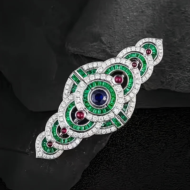 Retro and Trendy Sparkling Zircon Inlaid Women's Brooch, Suitable for Women's Palace Style Holiday Accessories Jewelry