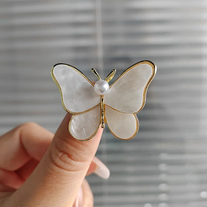 Classic Rhinestone Butterfly Brooches For Women Vintage Beauty Casual Brooch Pins Clothing Accessories Party Wedding Gifts