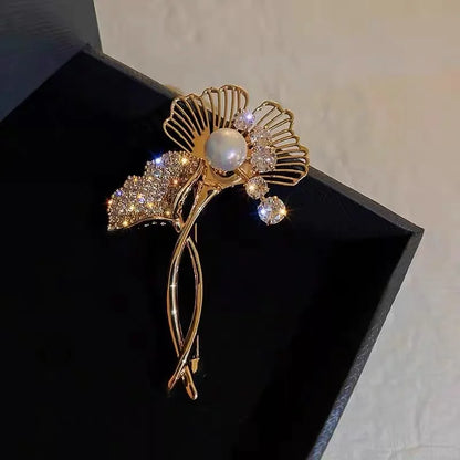 Shining Red Heart Brooches For Women Unisex Rhinestone Love Party Office Brooch Pins Gifts