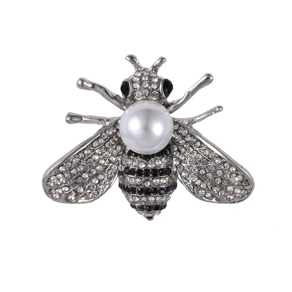 High-end Green Crystal Bee Brooches Laday Luxury Rhinestone Insect Collar Pins Hat Shawl Scarf Decor Fashion Jewelry Gifts