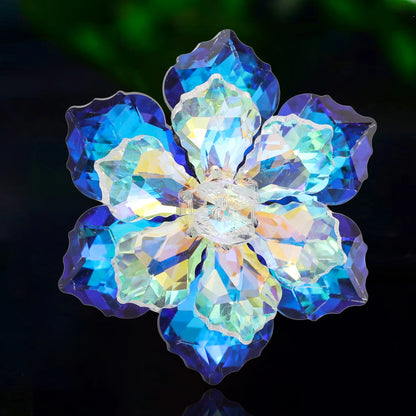 Luxury Sparkling Crystal Flower Brooches for Women Unisex Plant Pins Event Party Backpack Gifts Decoration Clothes Accessories