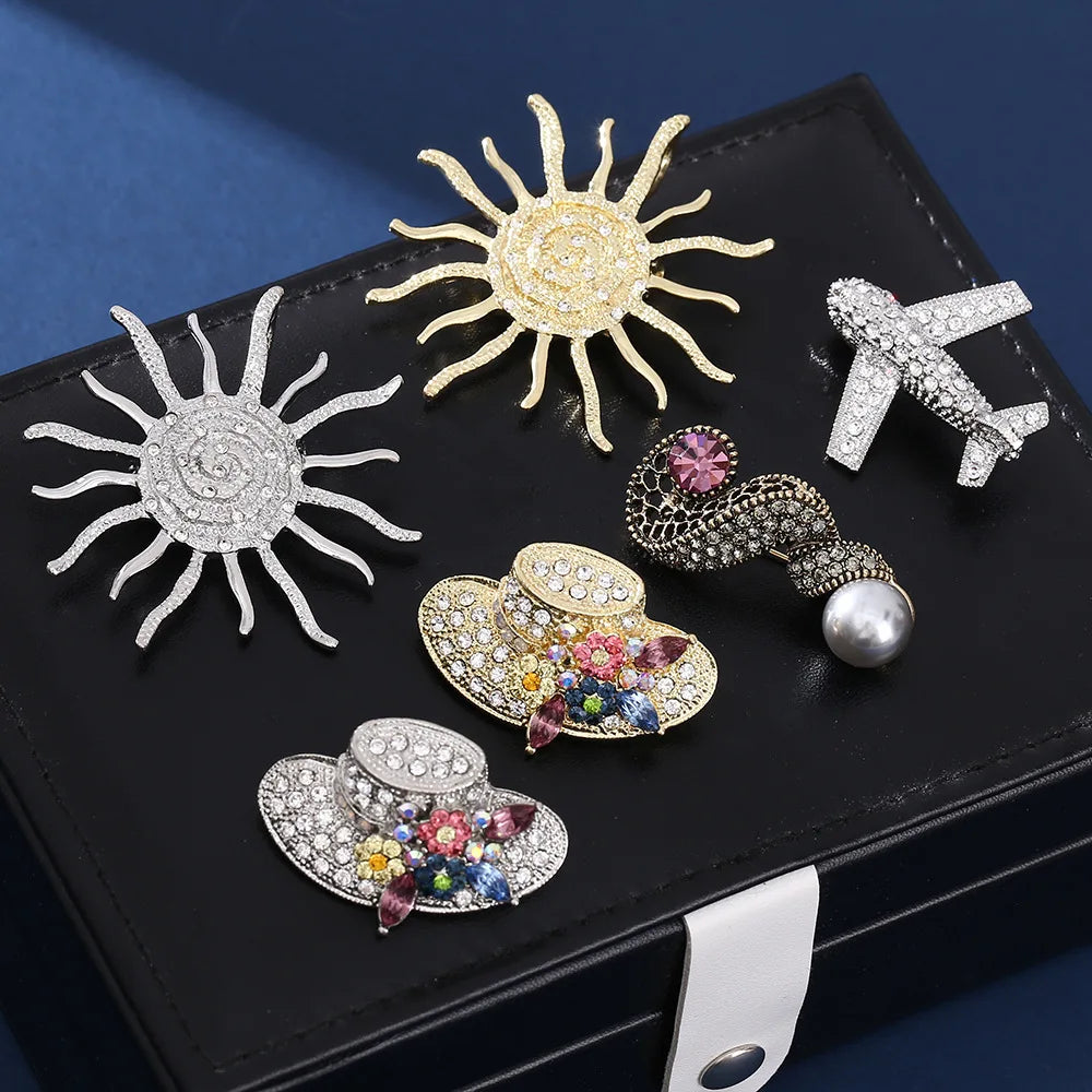 Sun Flower Brooch Pins Crystal Snail Metal Badge 2 Colors Jewelry Accessory For Suit and Dress