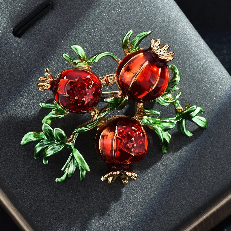 Elegant and Beautiful Watermelon Apple Durian Mulberry Fruit Design Brooch Pin for Men and Women Clothing Accessories
