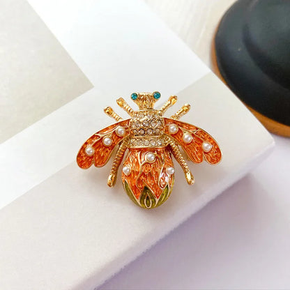 SKEDS Luxury Vintage Women Crystal Cute Enamel Bee Brooches Pins Baroque Pearl Insect Jewelry Brooch For Lady Badges Lapel Pins
