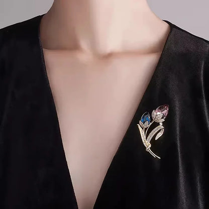 Ladies Novelty Retro Twin Flower Brooch High-grade Women's Exquisite Crystal Flower Corsage Anti-slip Pin Suit Accessories