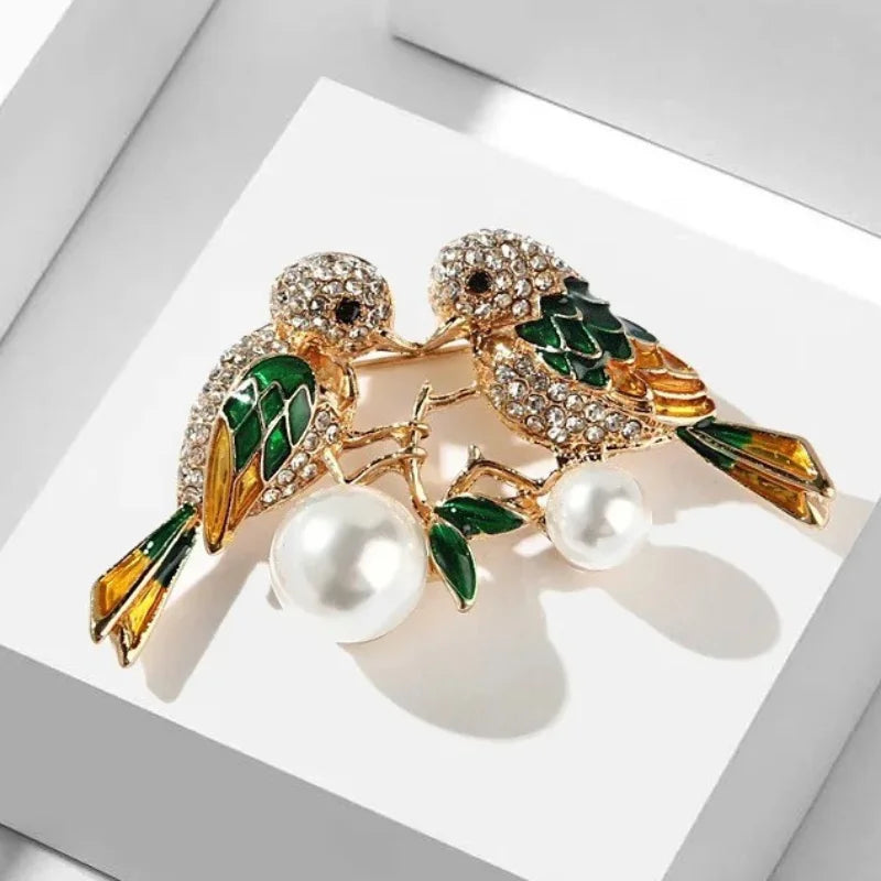 Luxury Crystal Rhinestone Pearl Magpie Couple Brooch Animal Paired Pin For Lady Clothing Fashion Jewelry Accessories Badges Gift