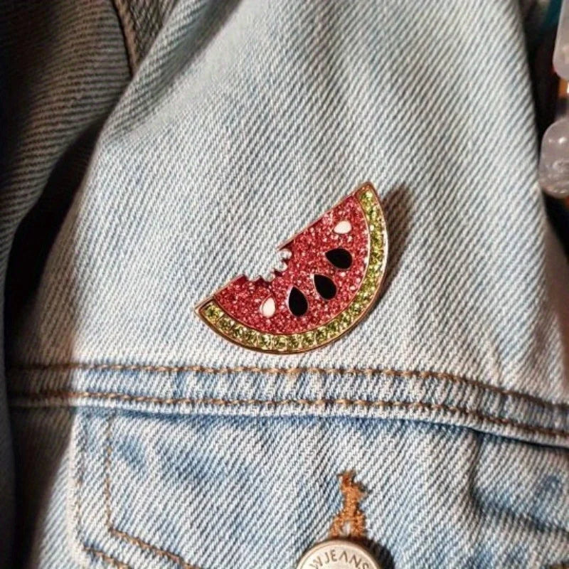 Elegant and Beautiful Watermelon Apple Durian Mulberry Fruit Design Brooch Pin for Men and Women Clothing Accessories